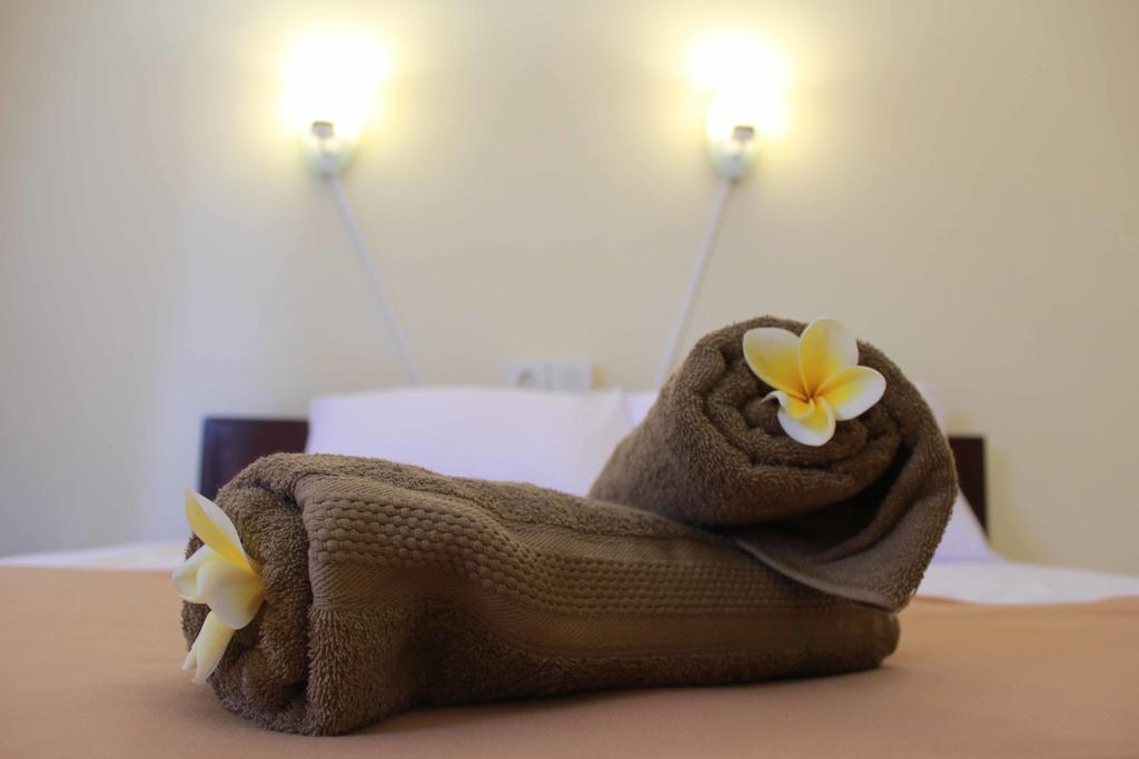 Jenny Bunker Homestay Кута Экстерьер фото
